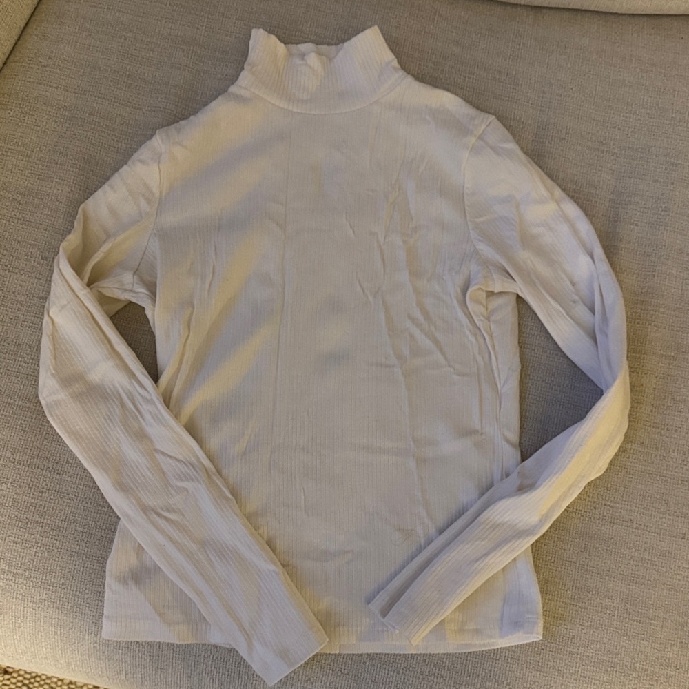 Women's Anthropologie Cream Long Sleeve Mockneck